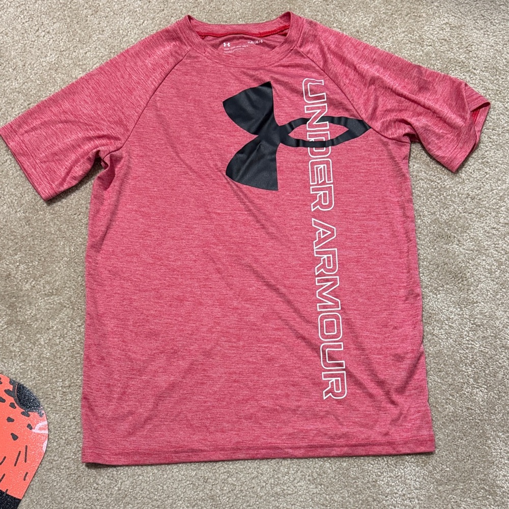 Under Armour Boy’s Heather Red Short Sleeve Tee with Black Logo